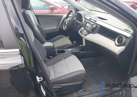 2015 Toyota Rav4 Xle из США, поврежденный, VIN 2T3RFREV8FW271620